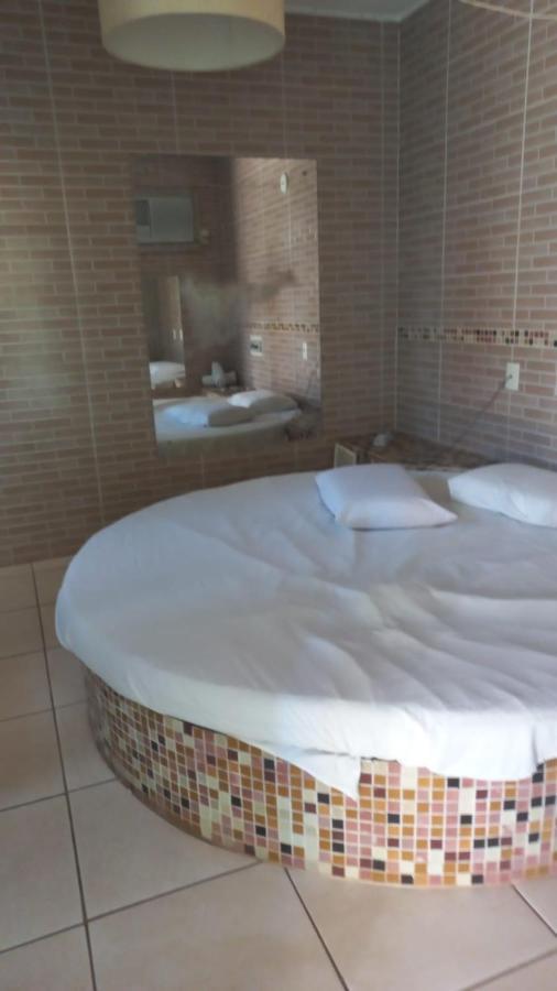 Motel Tropical Ribeirão Preto Extérieur photo